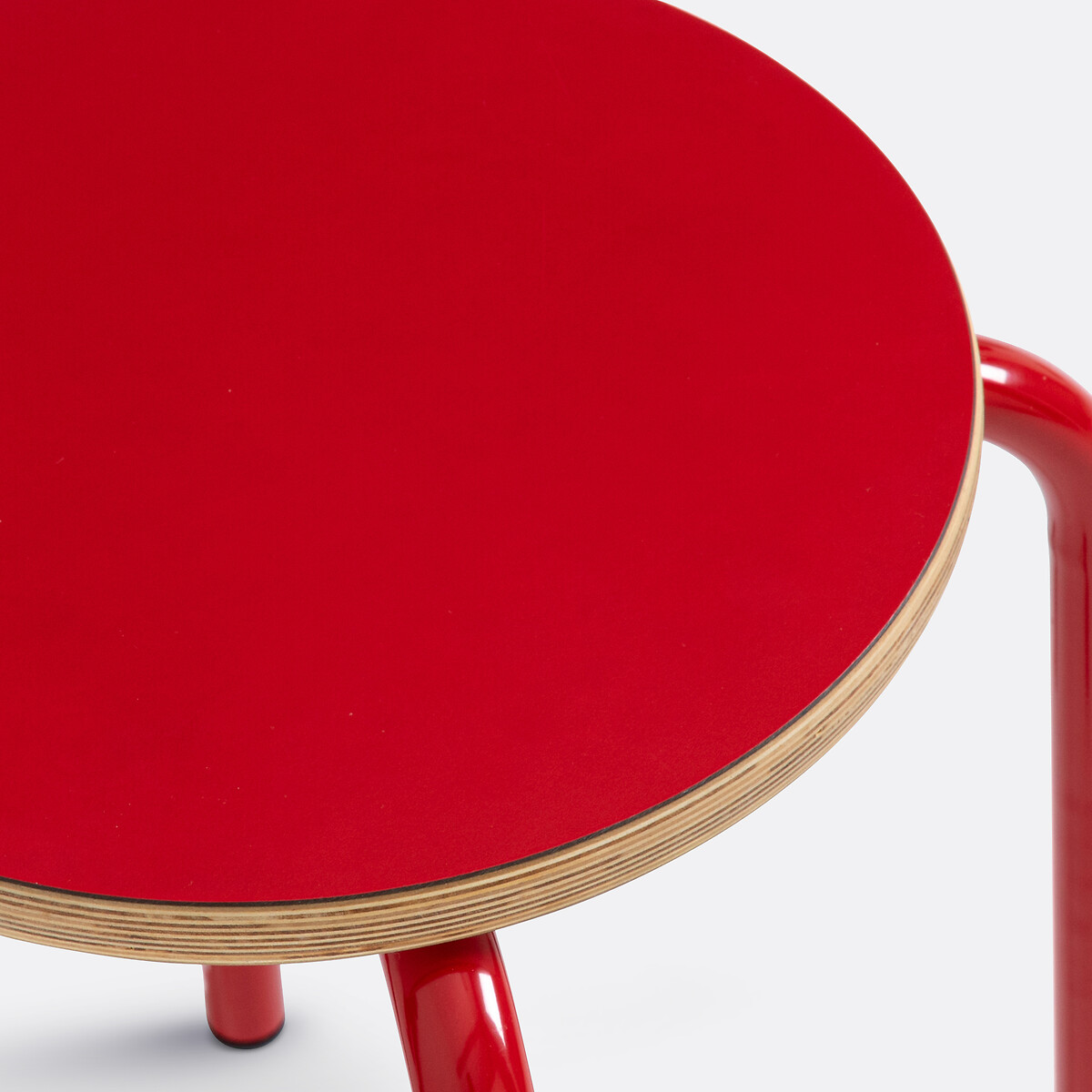 LA REDOUTE INTERIEURS<br>Banqueta baixa, empilhável, espírito escolar Hiba