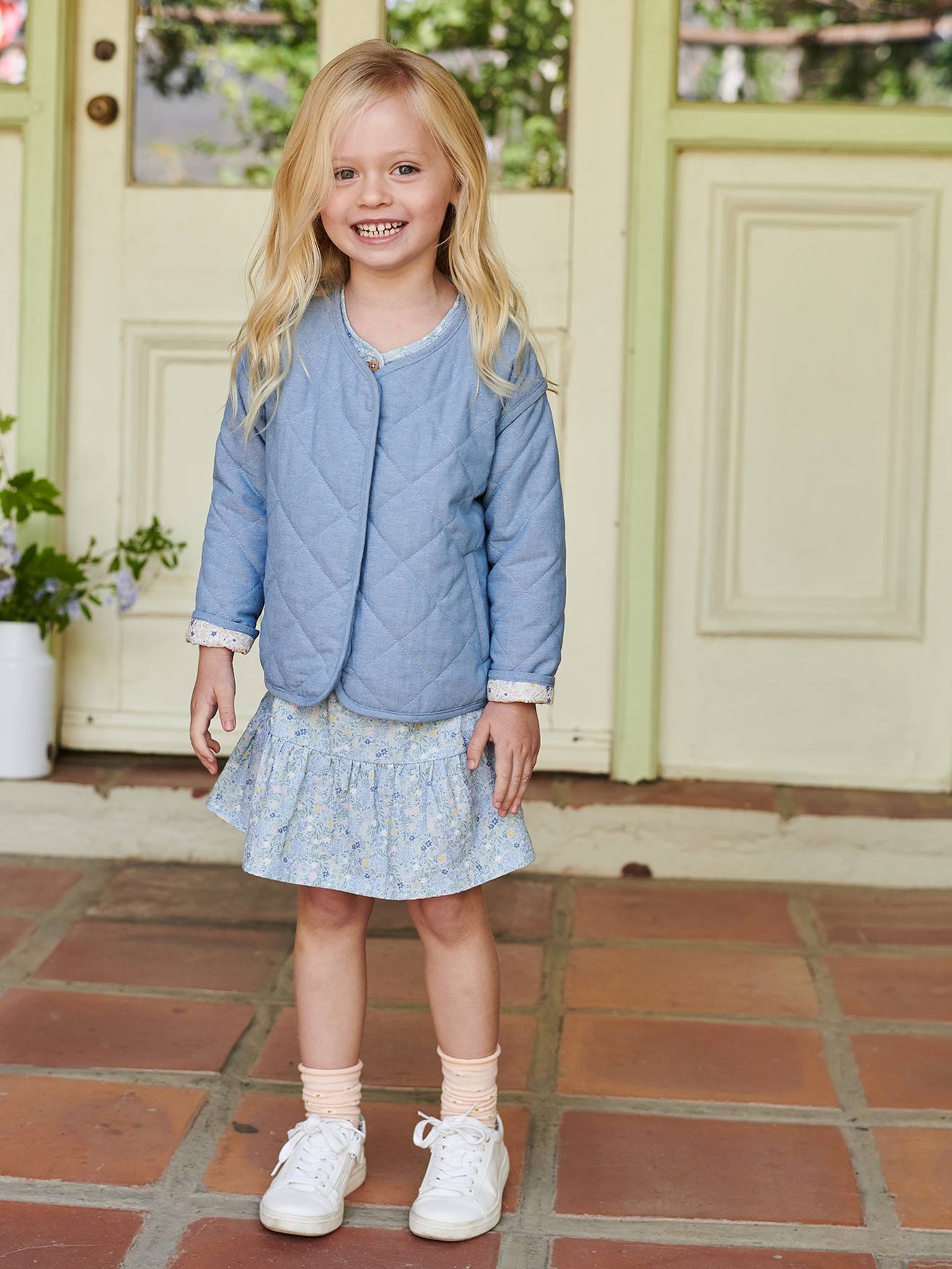 Jaqueta feminina acolchoada em chambray Double Stone com forro floral.