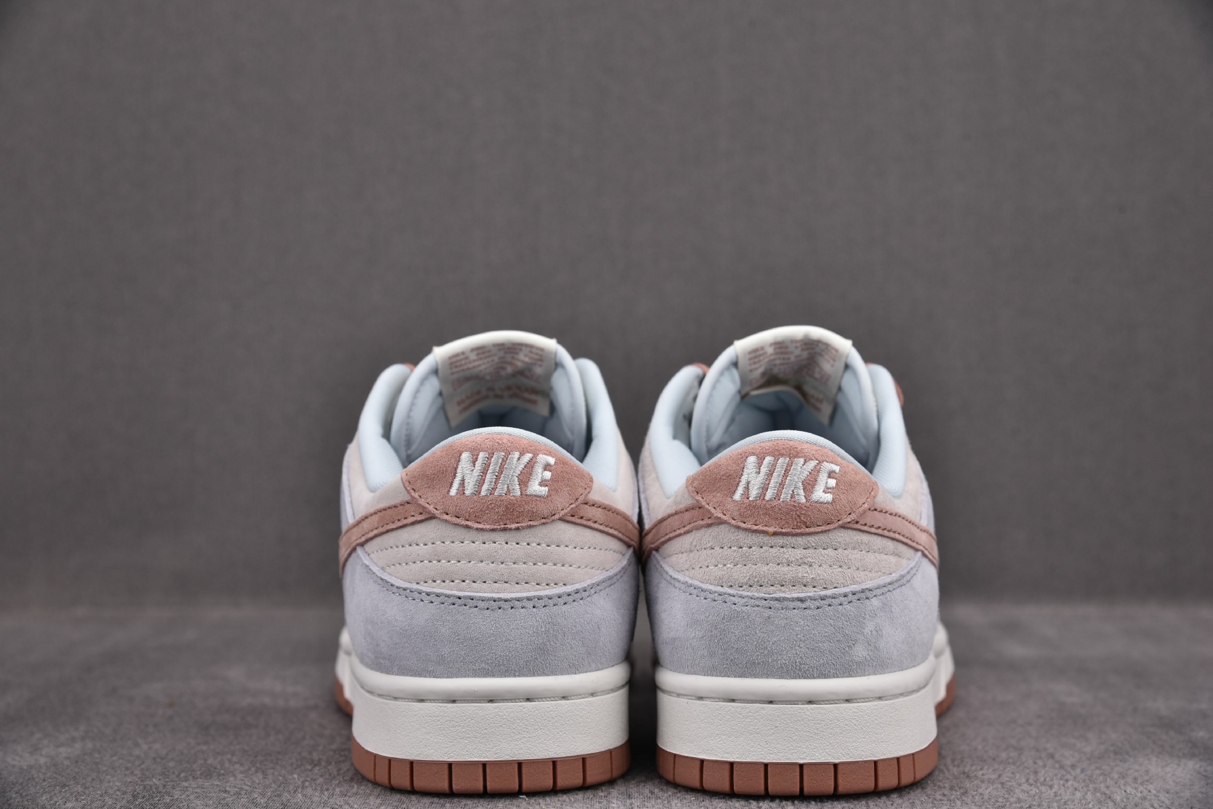 Nike Dunk Low Fossil Rose
