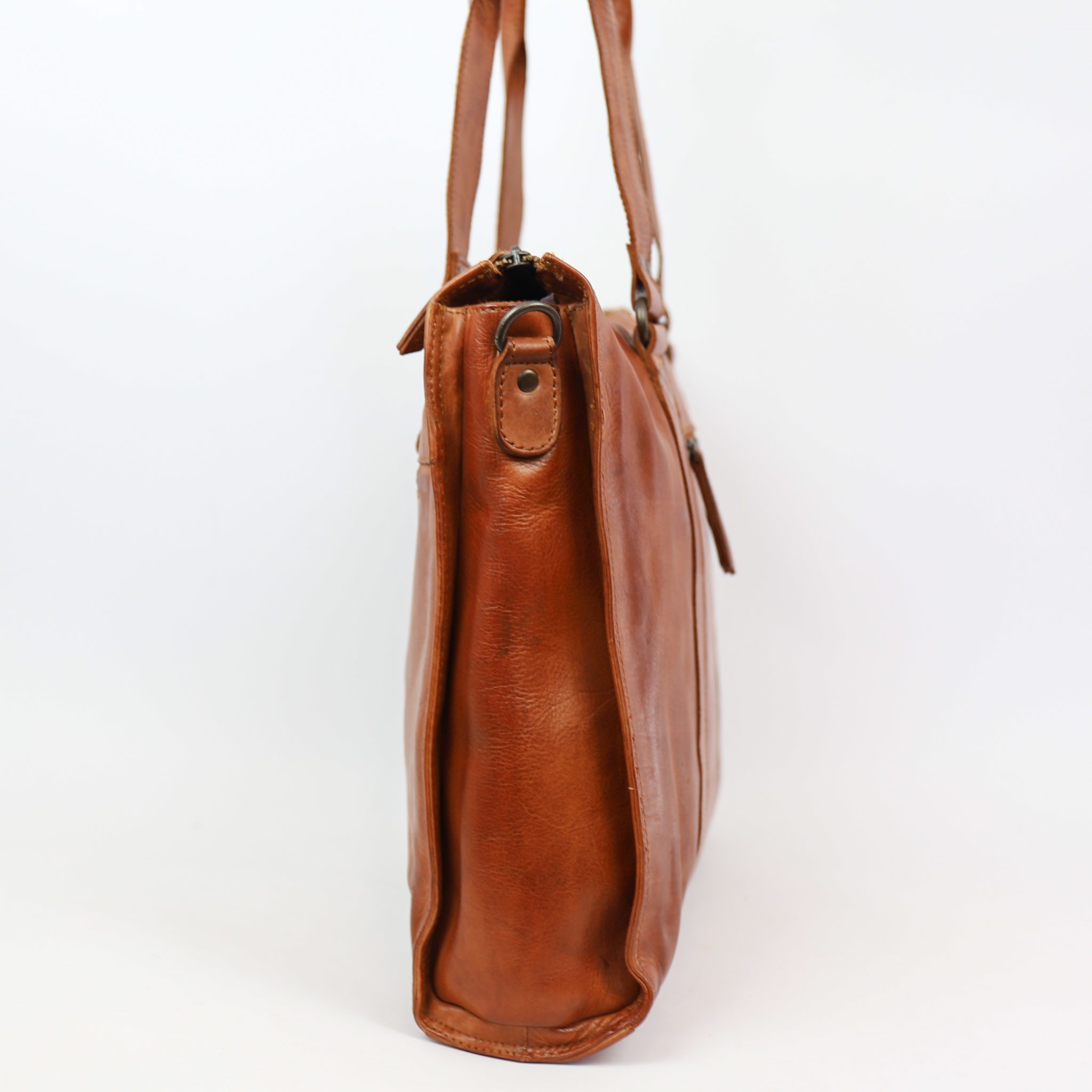 Bear Design Cow Lavato Hand/ Schoudertas 15 inch Mea Cognac CL35221
