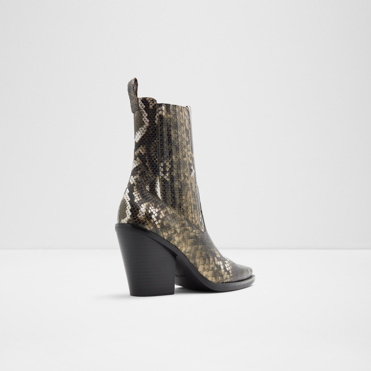 Talladega Khaki Women Chelsea boots