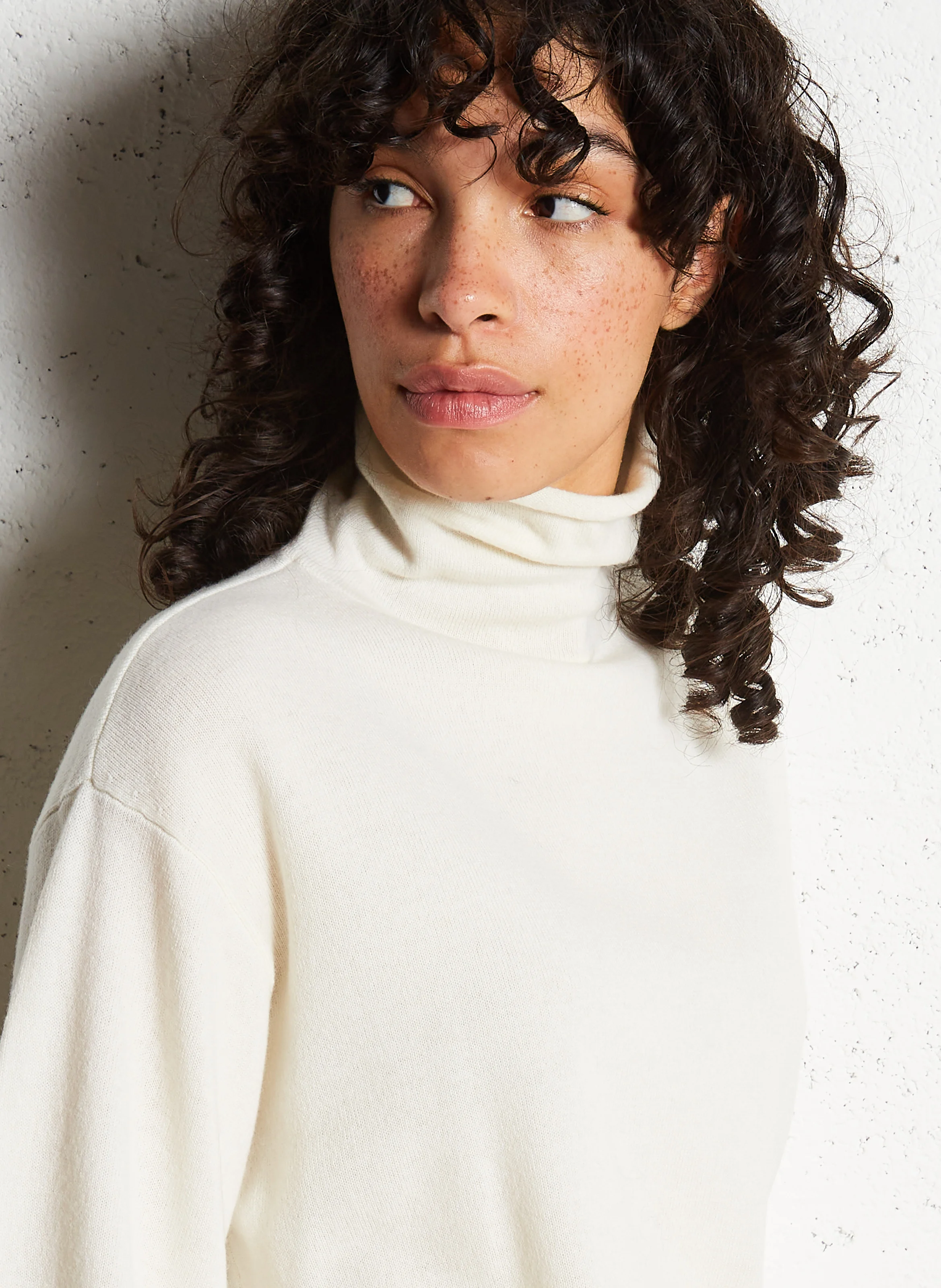 ARMONIE - Pull col montant en laine | Beige