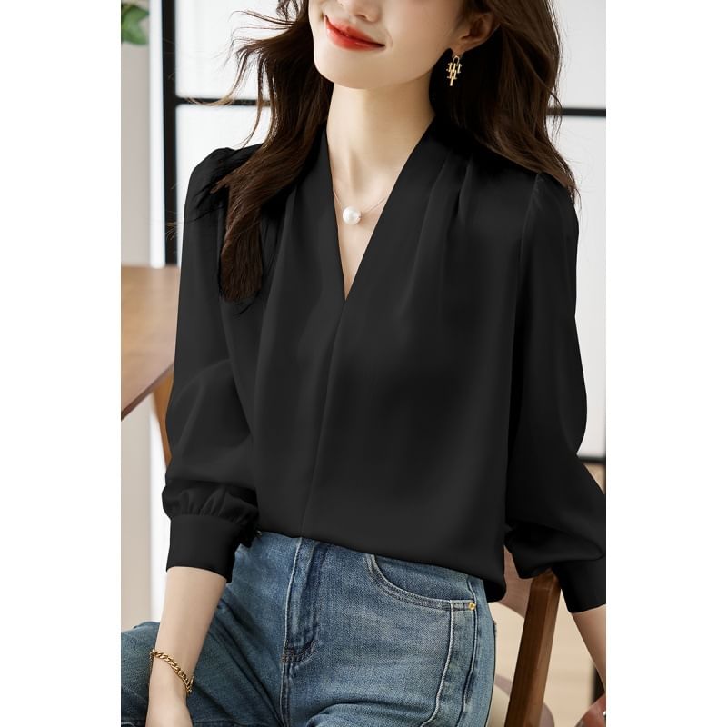 Luminato - Blouse met pofmouwen en V-hals