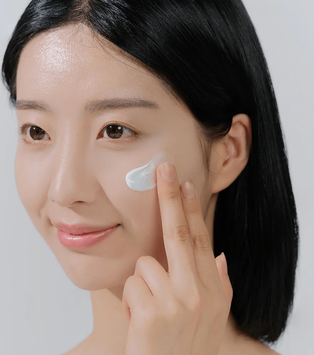 SKIN1004 - *Hyalu-Cica* - Sérum protetor solar facial Water-Fit SPF50+ PA++++