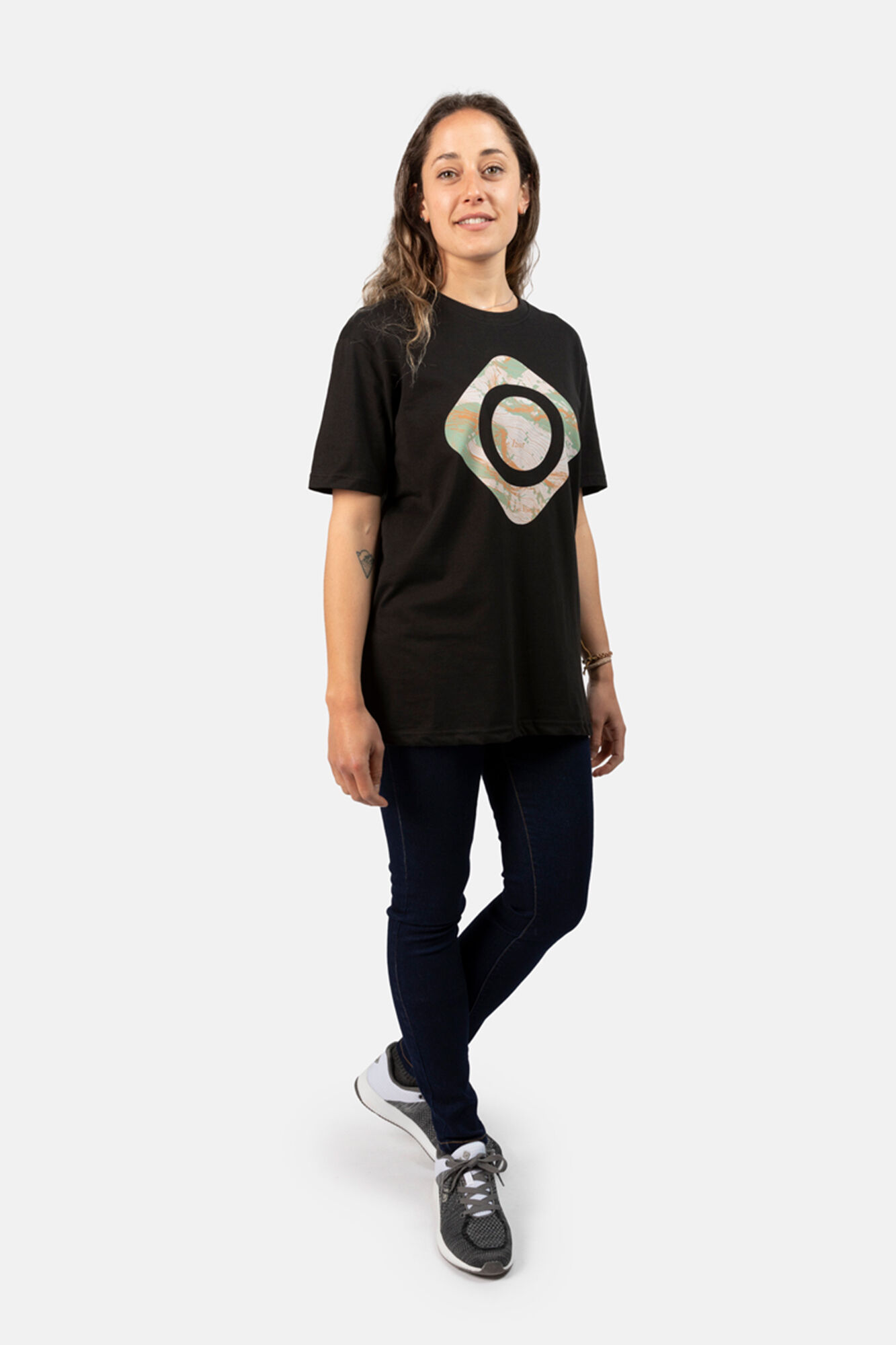 Camiseta Ena de manga curta unissex em algodão