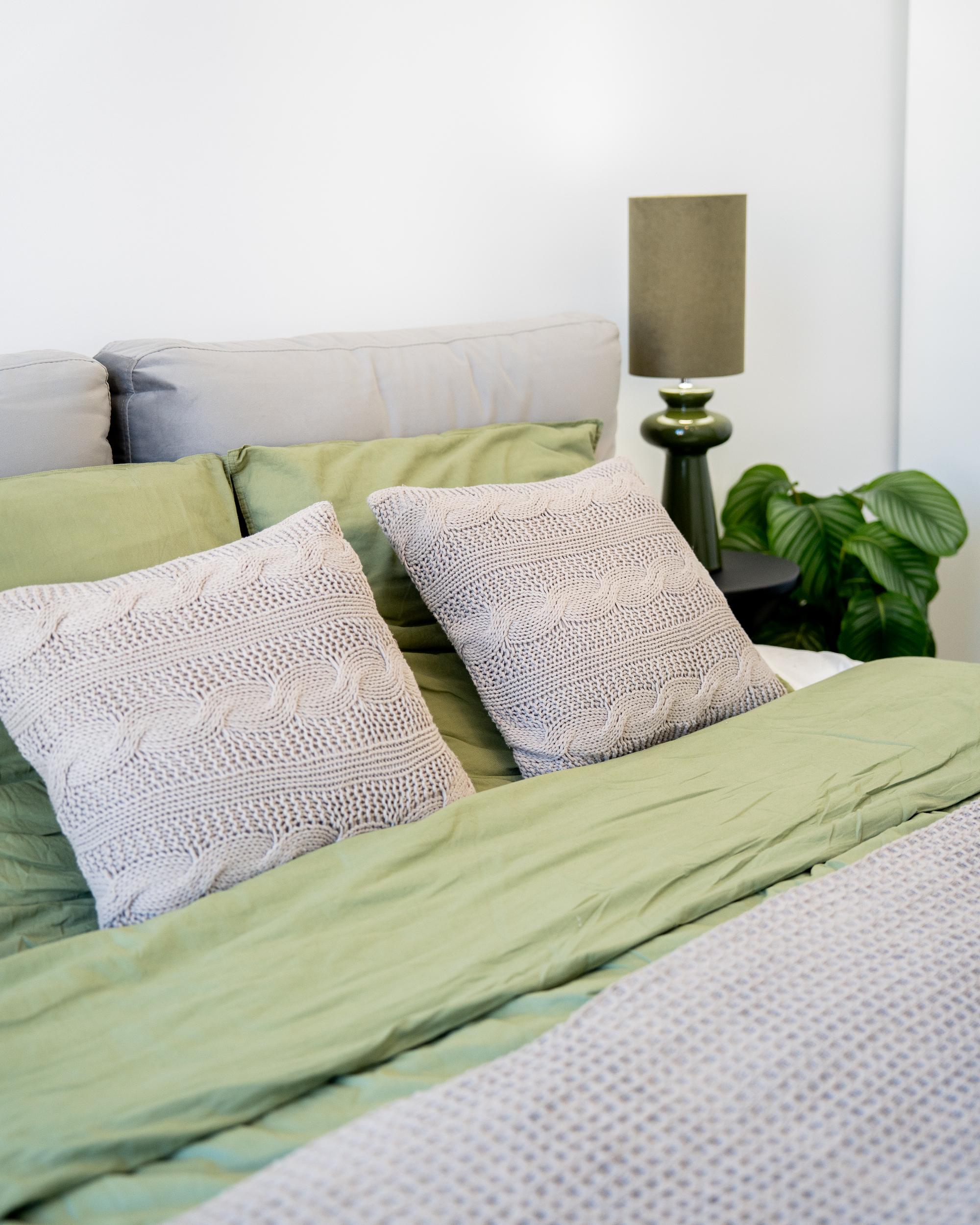 Bed Fluweel MELLE 180 x 200 cm Grijs