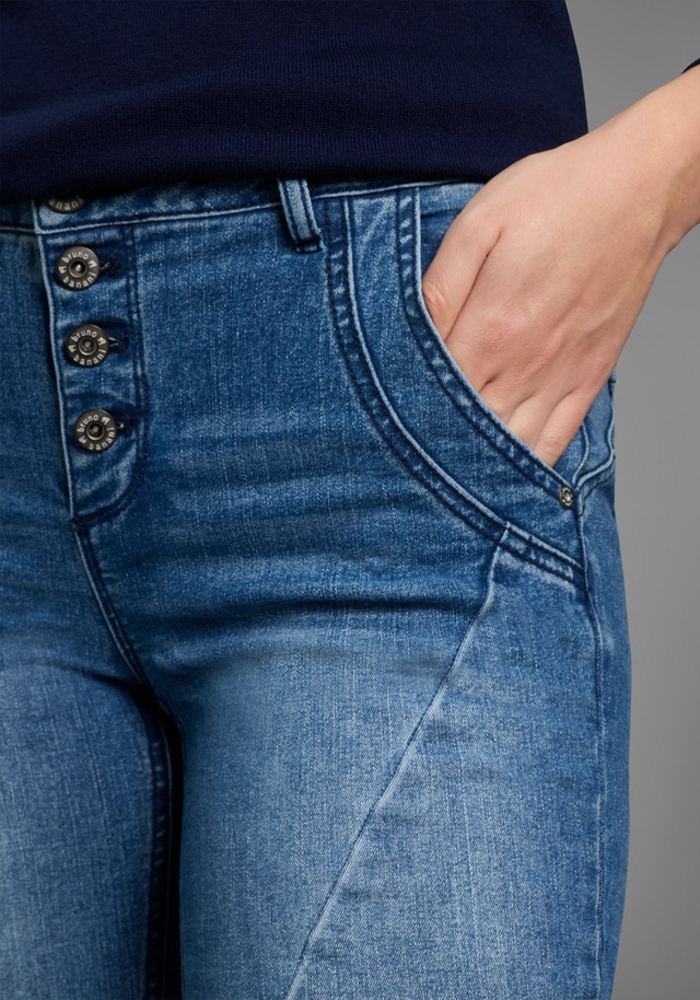 Bruno Banani Skinny-fit-Jeans , mit schrägen Nähten - NEUE KOLLEKTION