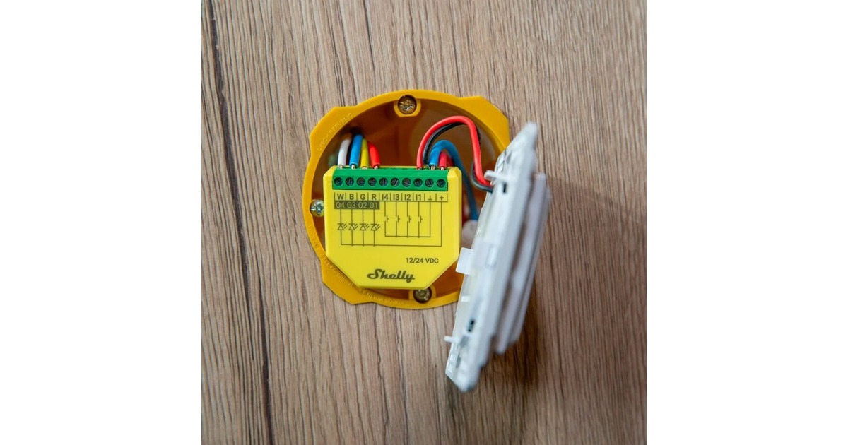 ShellyPlus RGBW PM relais  (Geel)