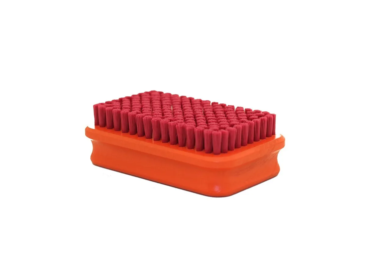 Swix T190B Brush rect., fine red nylon Red