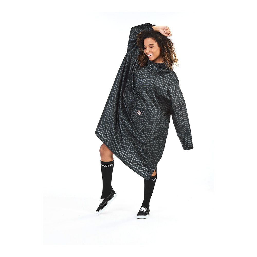 After Essentials RAIN - Poncho wave