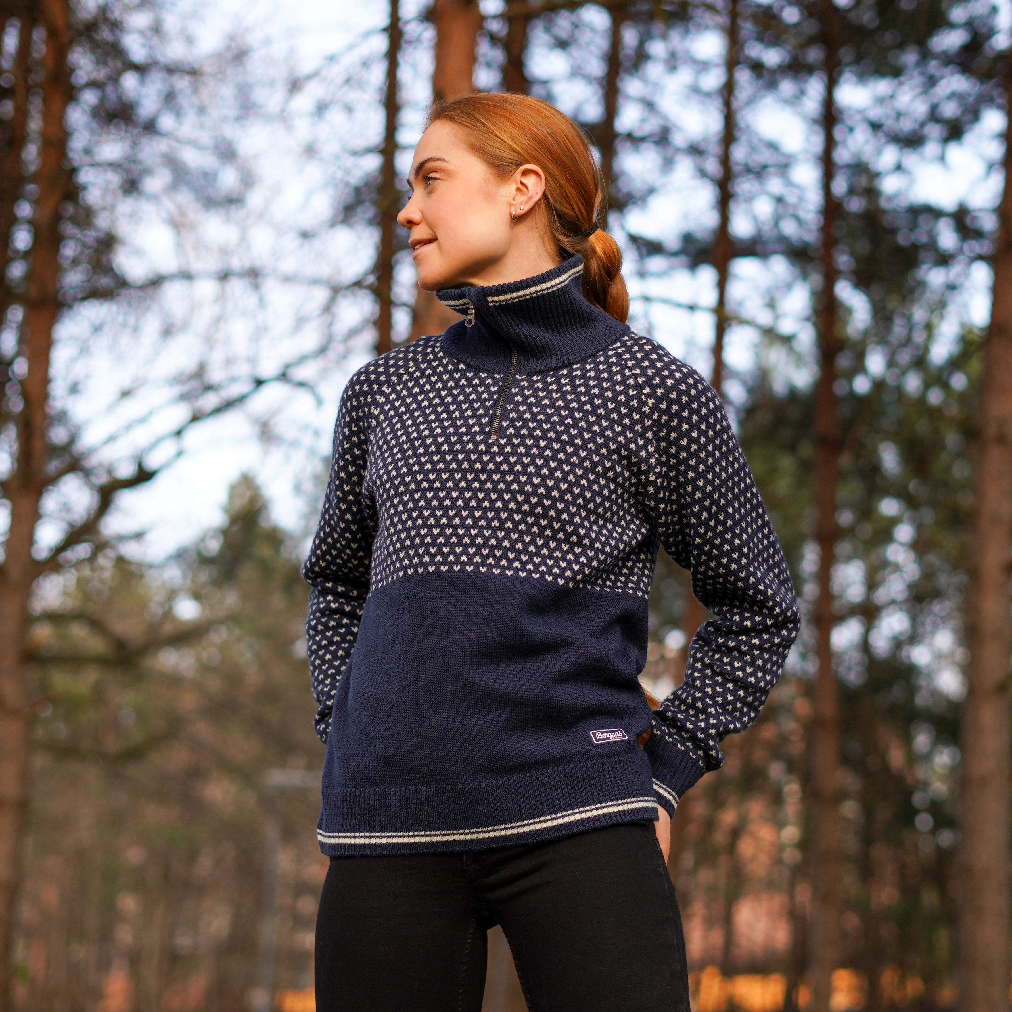 Alvdal Wool W Half Zip Navy / Vanilla White