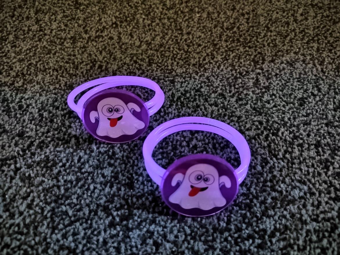 2 BRACELETS FANTOME FLUORESCENTS