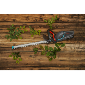 Gardena 18V heggenschaar ComfortCut 50cm incl. accu + lader