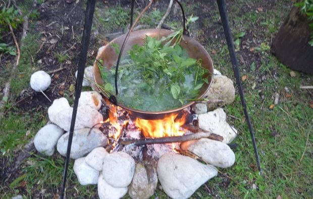 Wildnis-Suvival-Wochenende in Brandenberg als Geschenk