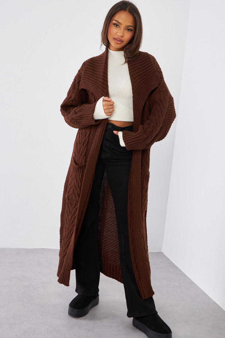 Gilet marron en maille long à col