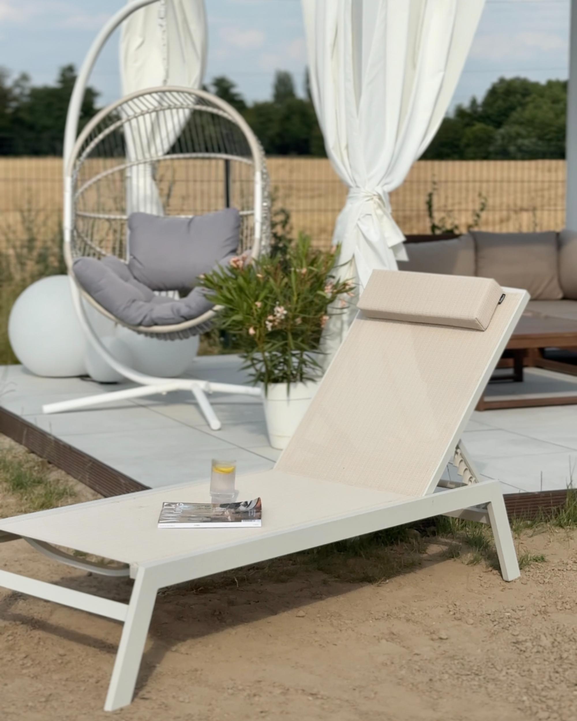 Ligstoel CATANIA achteroververstelbaar Metaal Beige