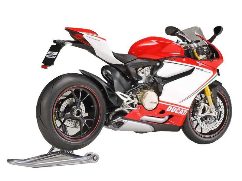 Tamiya Bausatz Ducati Panigale 1199 S Tricolore 1:12 Kunststoff Modellbausatz