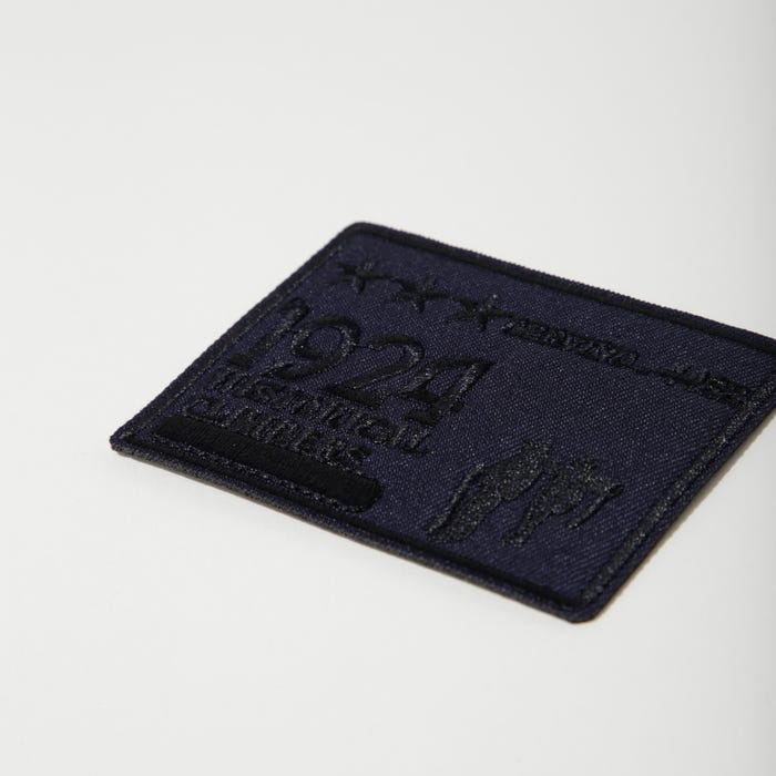 Atelier Veritas-Patch 1924 6,8x8,8cm