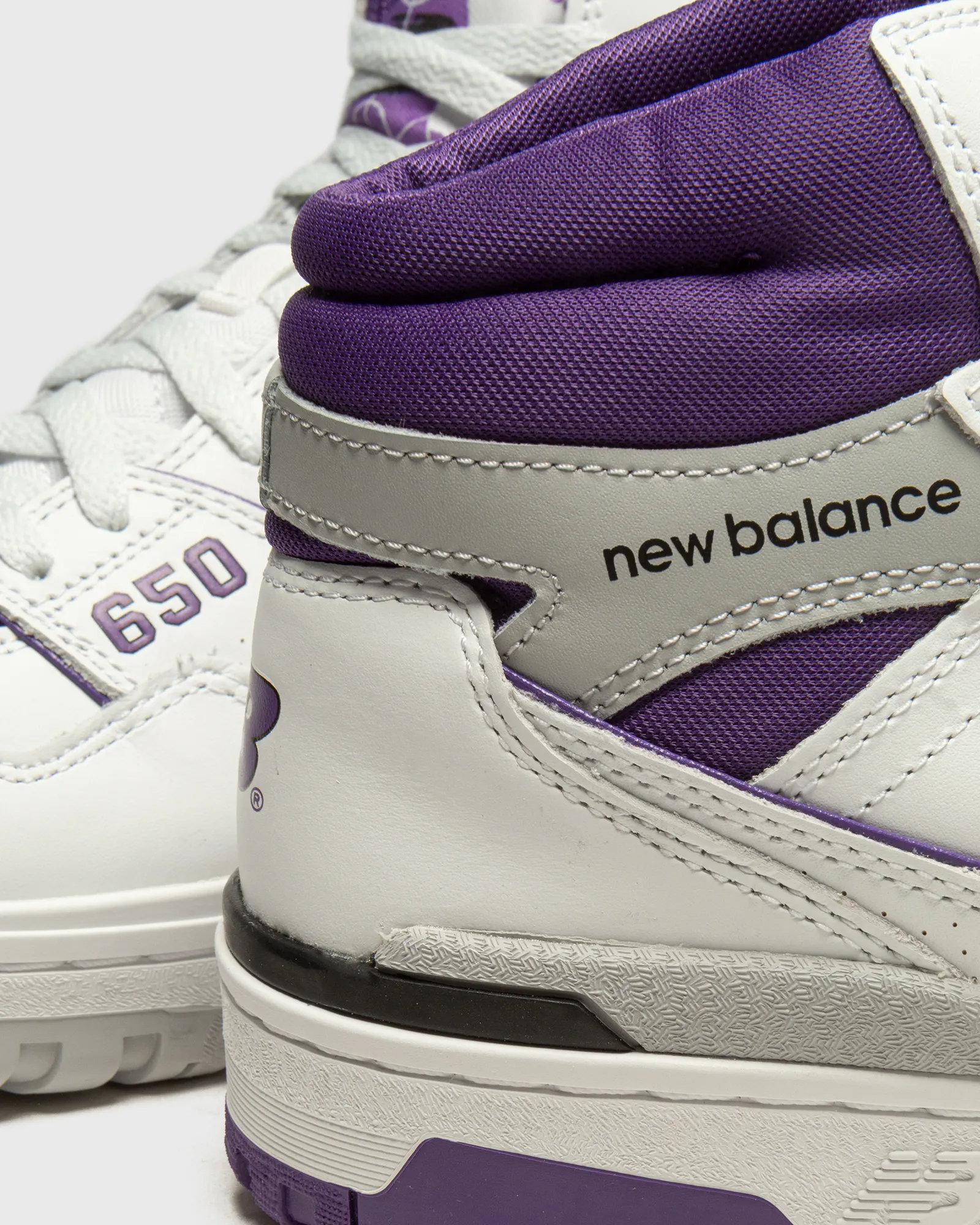 New Balance 650R CF