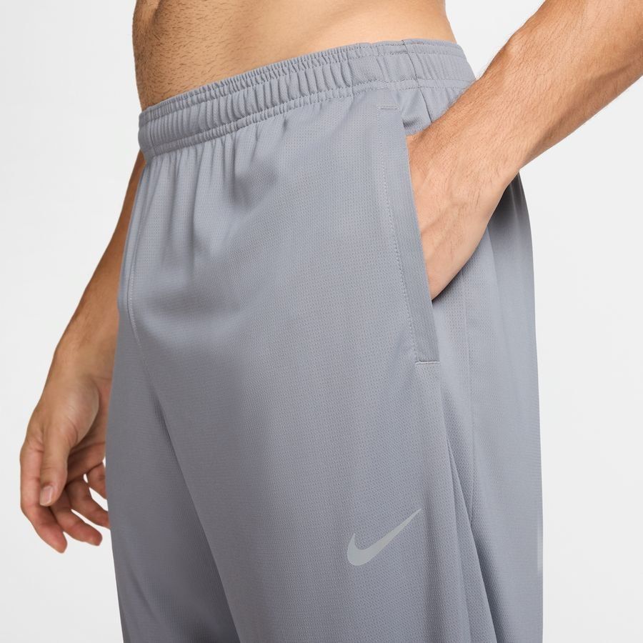 Nike Challenger