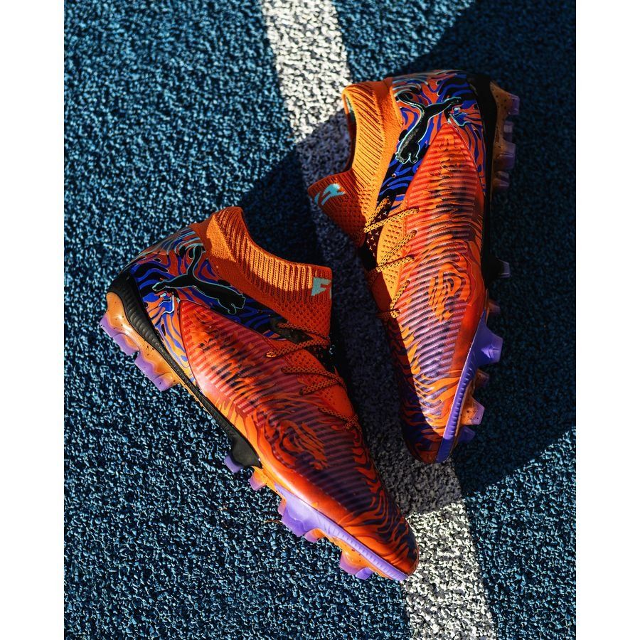 PUMA Future 8 Ultimate FG Creativity - Orange Poppy/Dark Amethyst/Bleu/Noir ÉDITION LIMITÉE