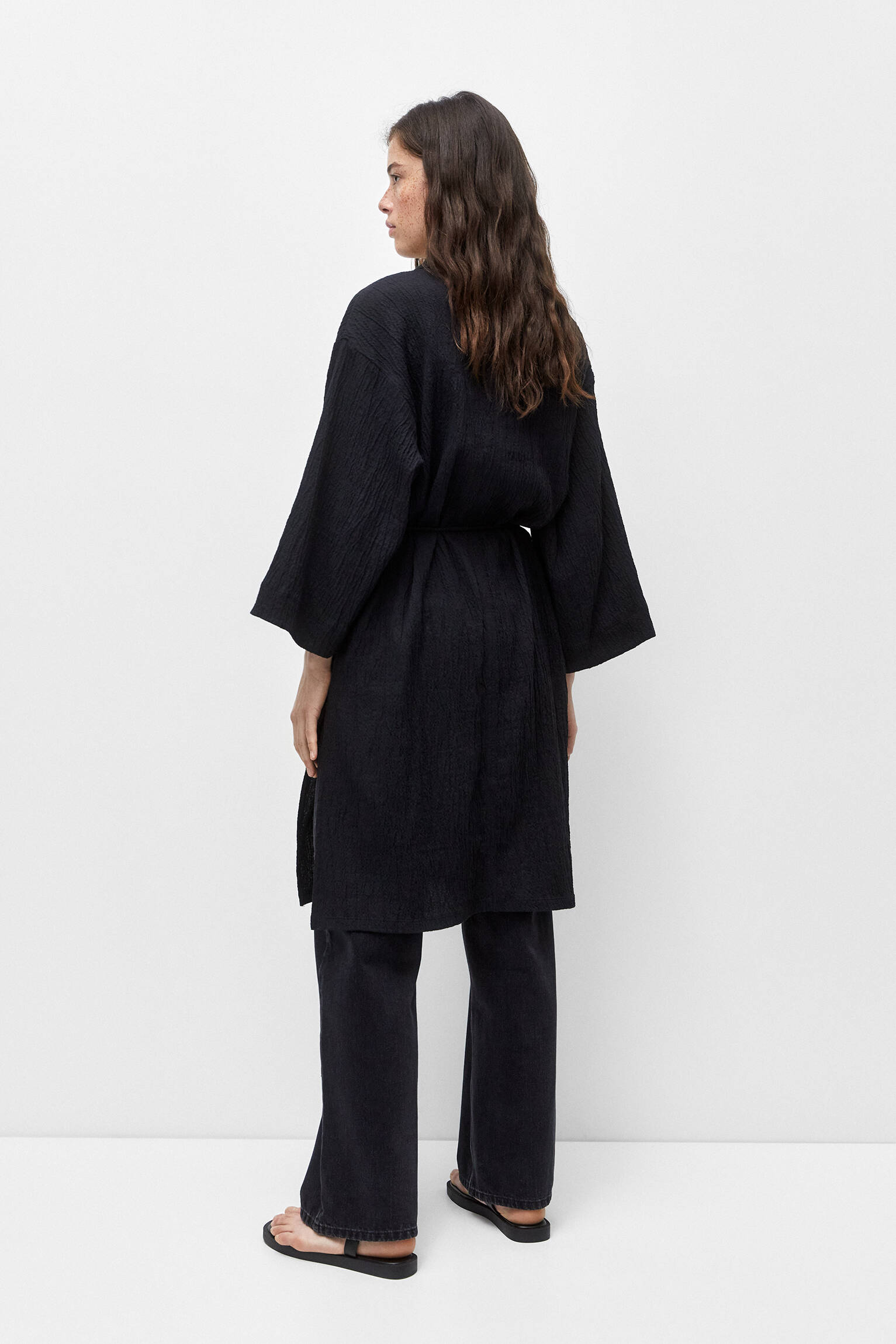 Kimono longo com bainha - Preto