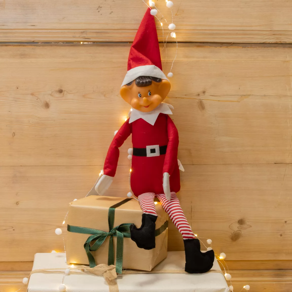 Lutin farceur (H50 cm) Emile les mains scratchées