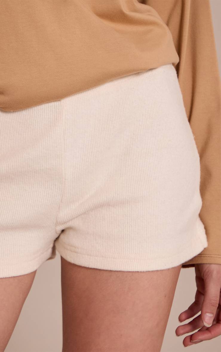 Crème Short Moulant Côtelé Brossé Épais
