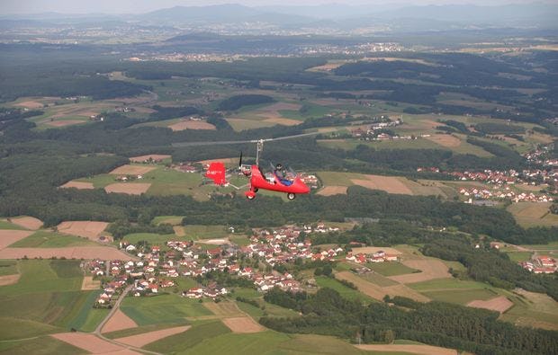 Tragschrauber-Rundflug ab Weiden in der Oberpfalz als Geschenk