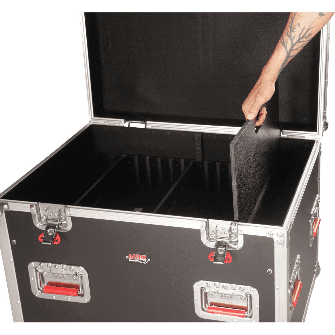Gator Cases G-TOURTRK302212 universele flightcase op wielen 762x559x559 mm