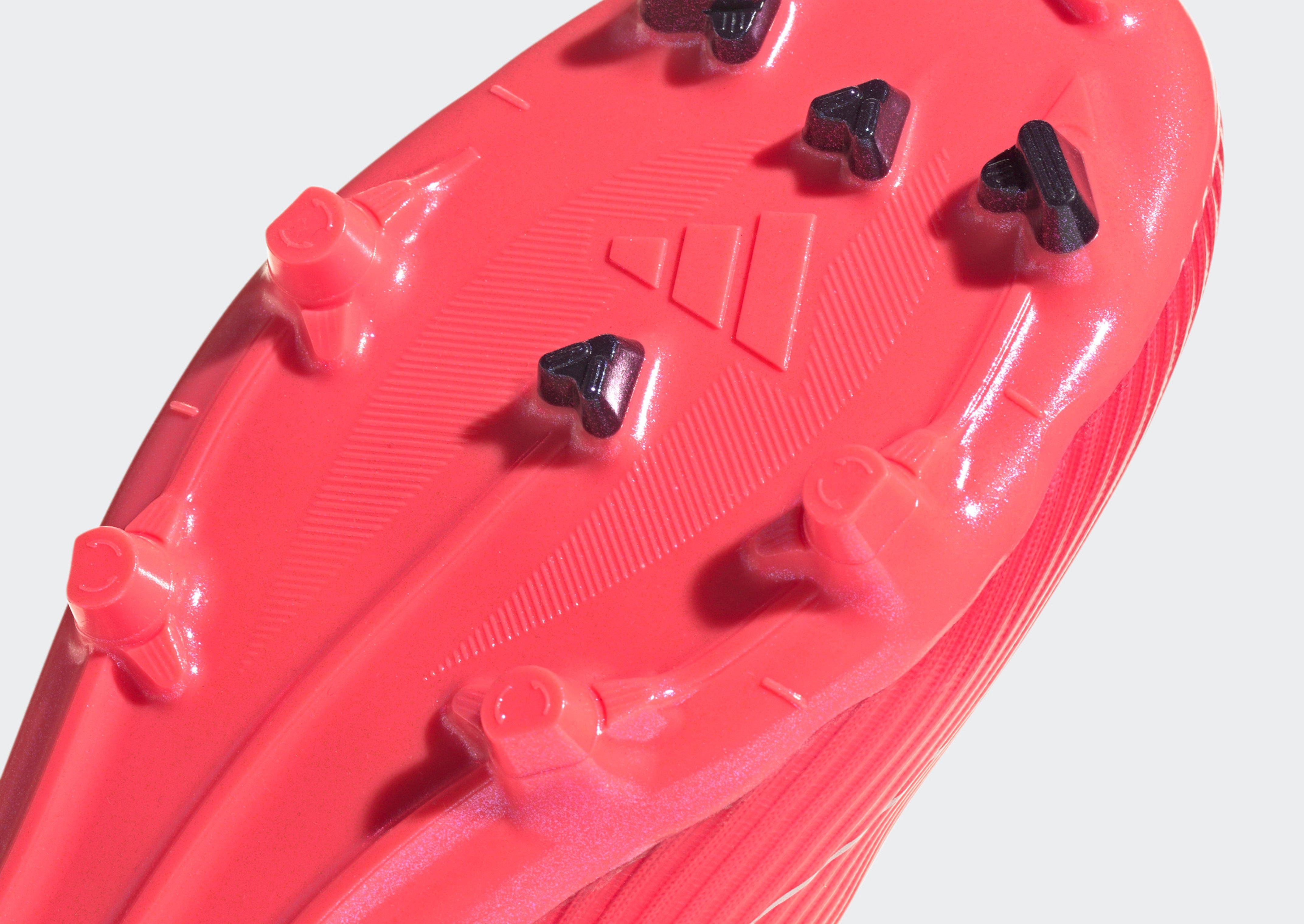 adidas Chaussure F50 League mi-montante terrain souple / multi-surfaces