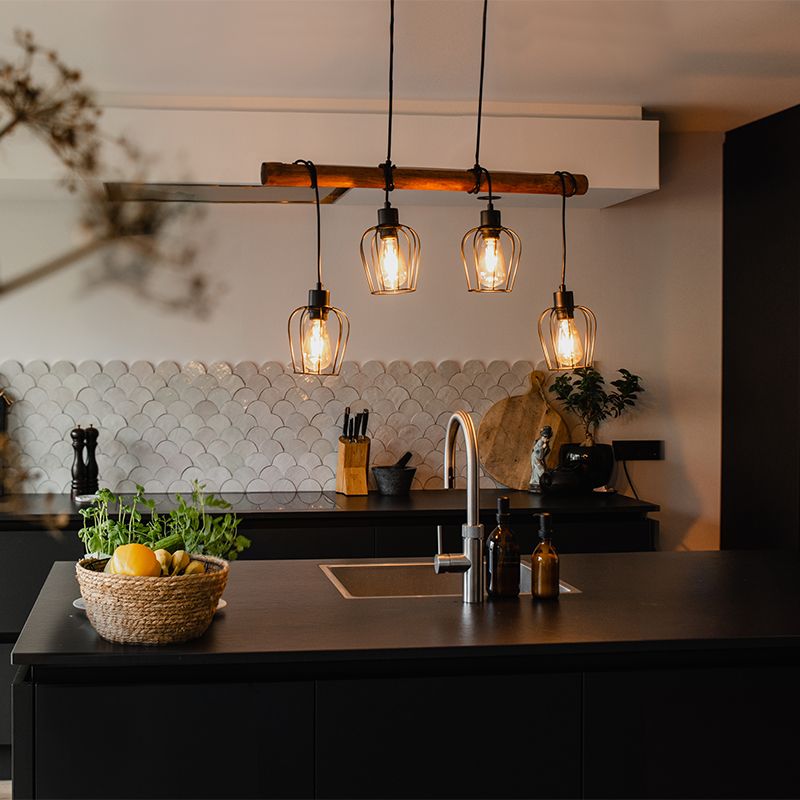Smart hanglamp zwart met hout incl. 4 Wifi A60 - Stronk