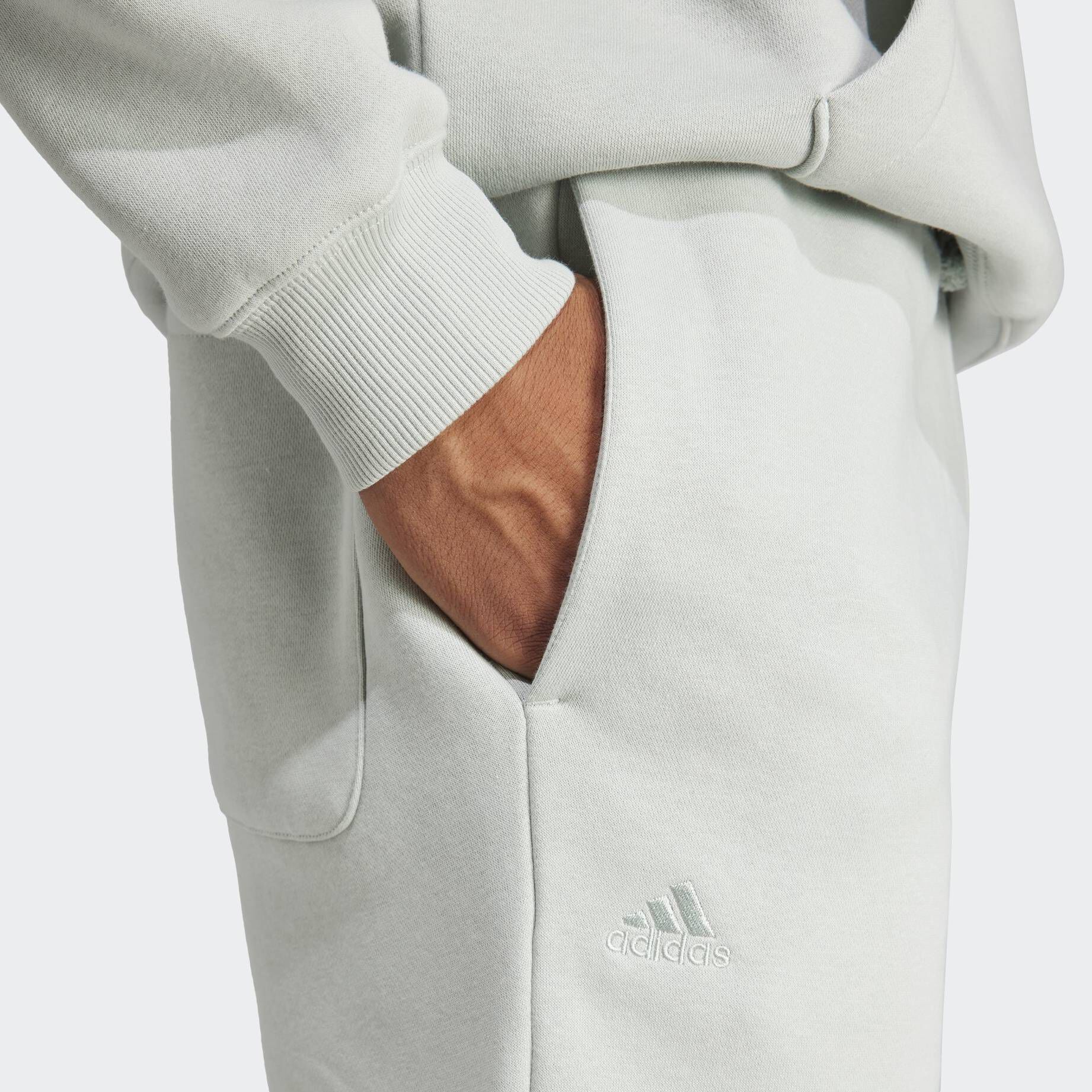 adidas Sportswear| Herren Jogginghose ALL SZN FLEECE GRAPHIC
