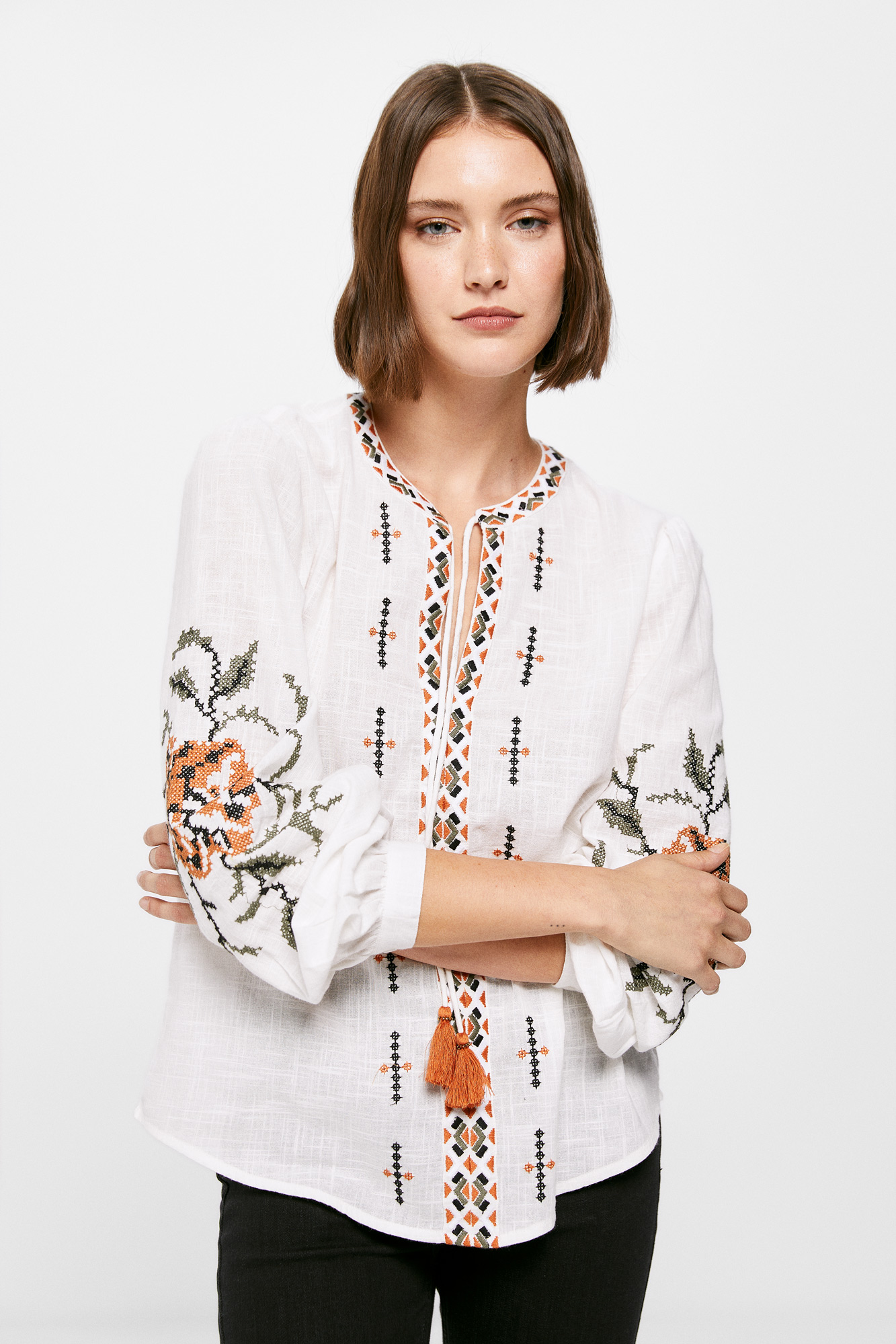 Blusa étnica com bordado