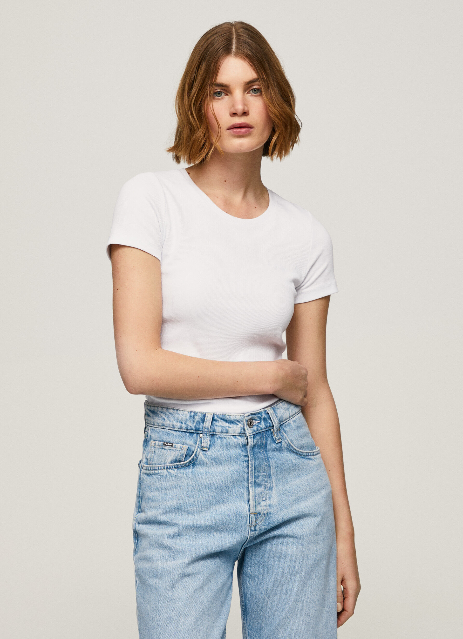 CAMISETA DE ALGODÃO COM LOGOTIPO - branca