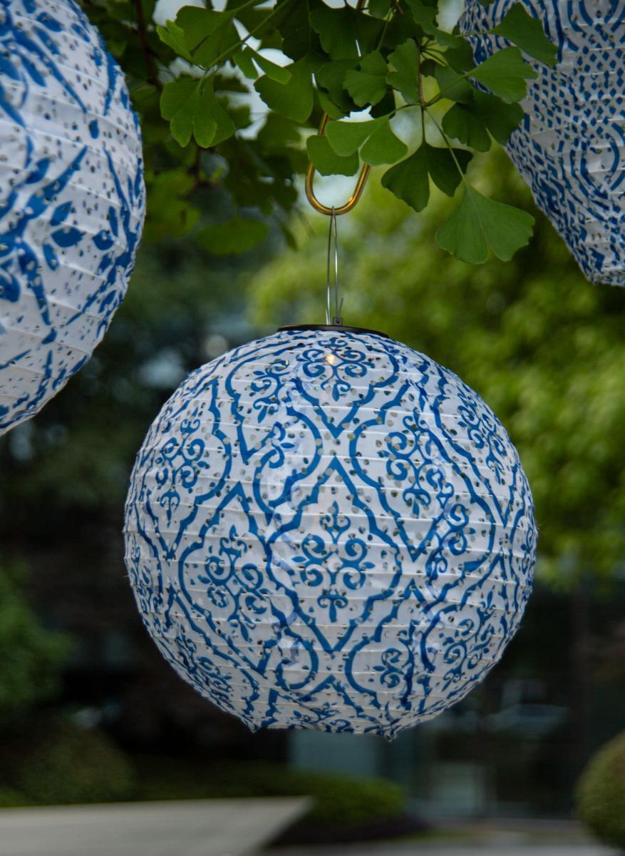 Intratuin solar lampion wit / blauw D 30 H 30 cm