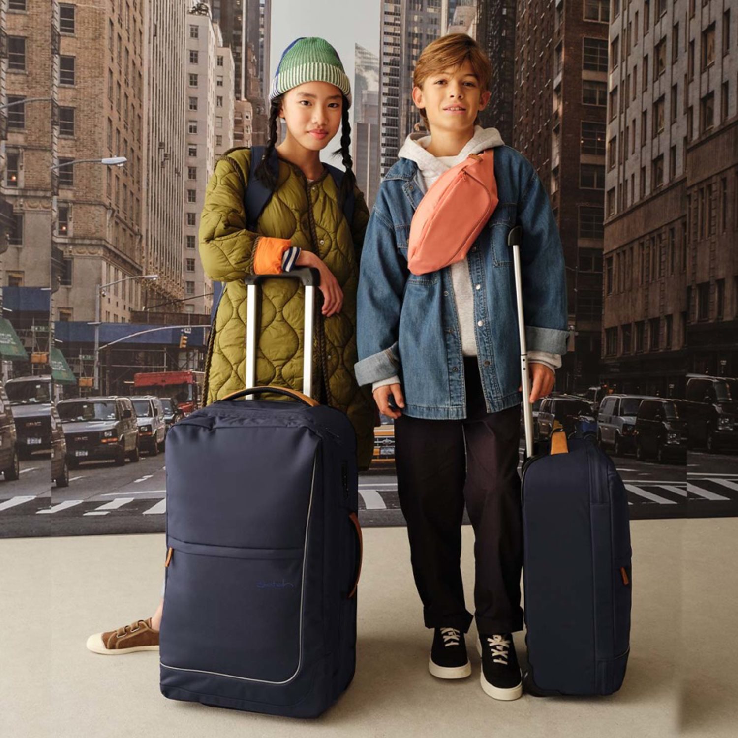 Satch Flow S Cabin Size Trolley pure navy