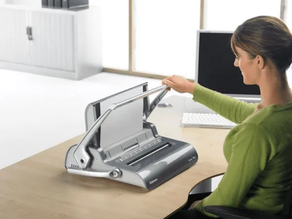 Wireindbindingsmaskine A4 Fellowes Quasar Wire