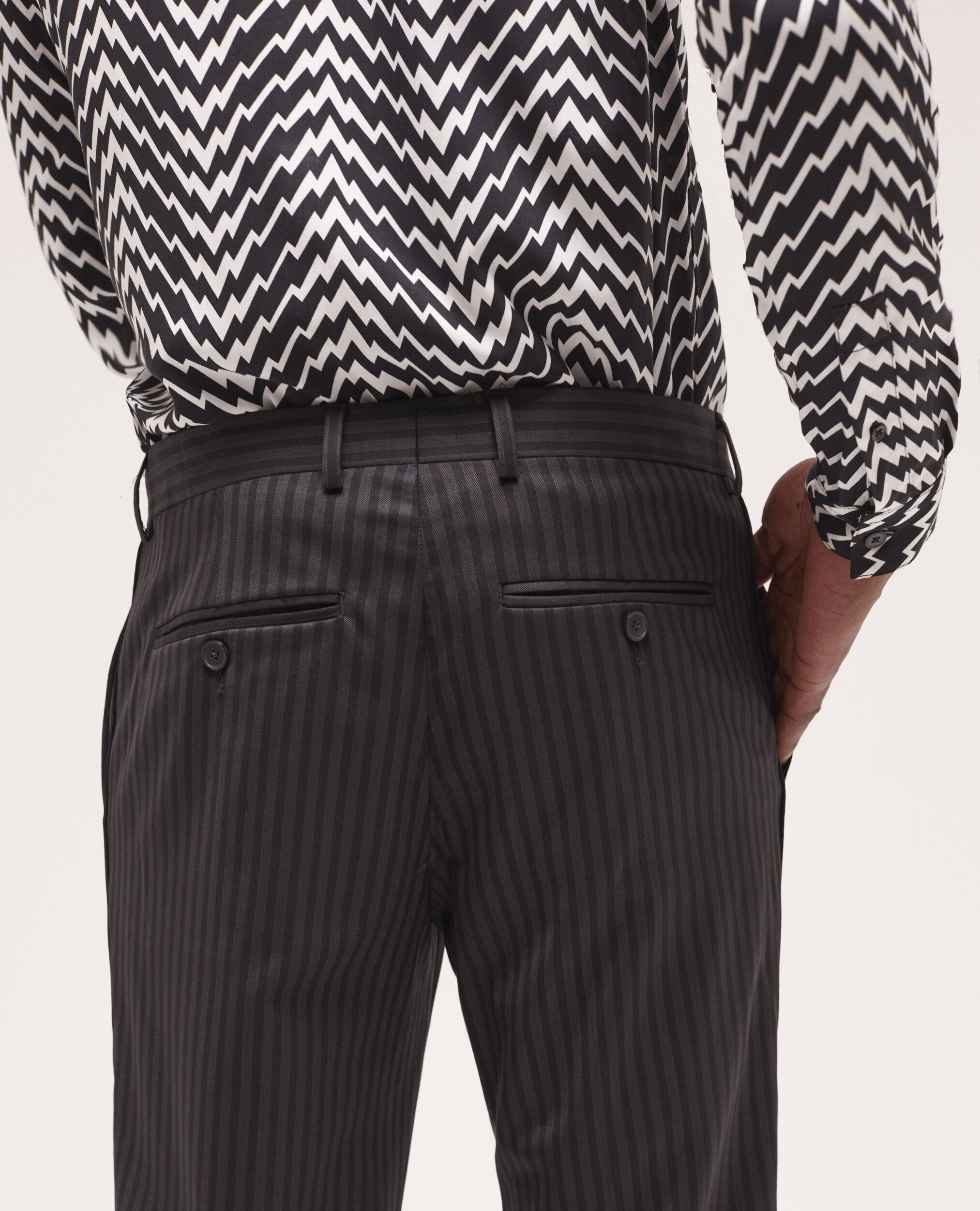 Pantalon de costume en laine à rayures