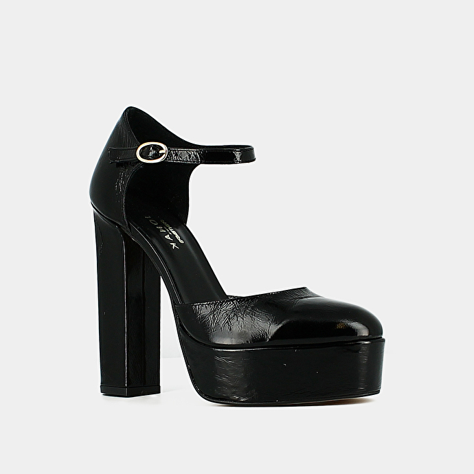 Salomés à talons et plateformes  en cuir brillant noir