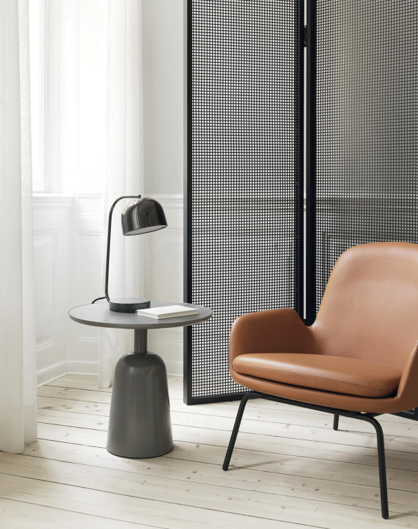 Normann Copenhagen Turn Table bijzettafel Warm Grijs