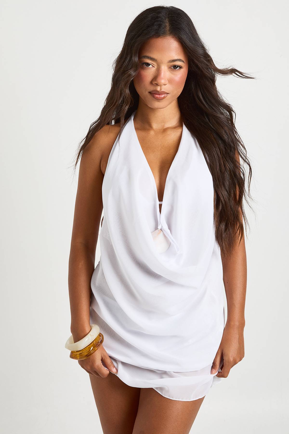 boohoo Ensemble Haut De Plage Décolleté Et Mini-jupe Avec Garniture Coquillages