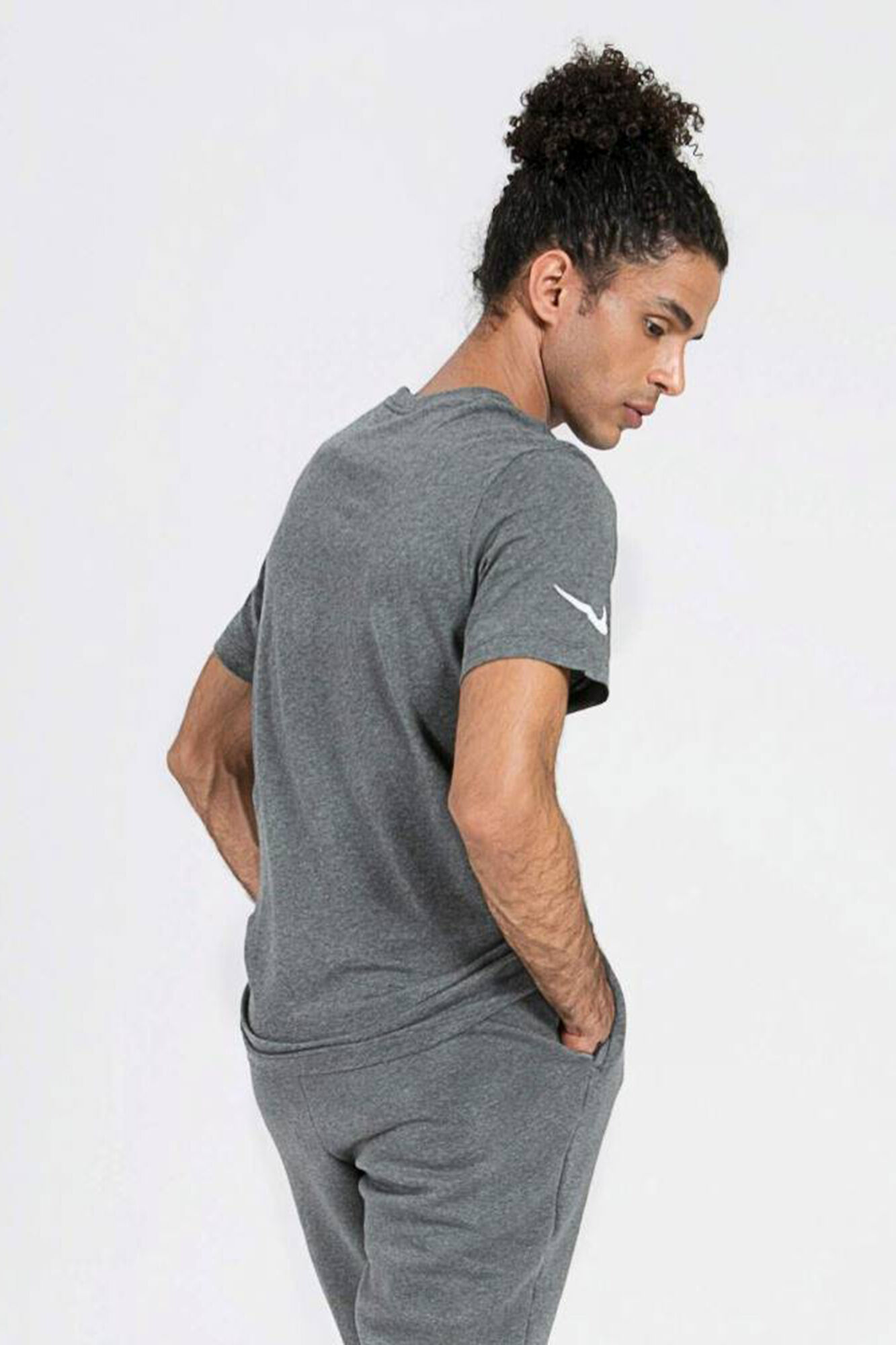 Camiseta Nike Dri-FIT Park - cinza médio