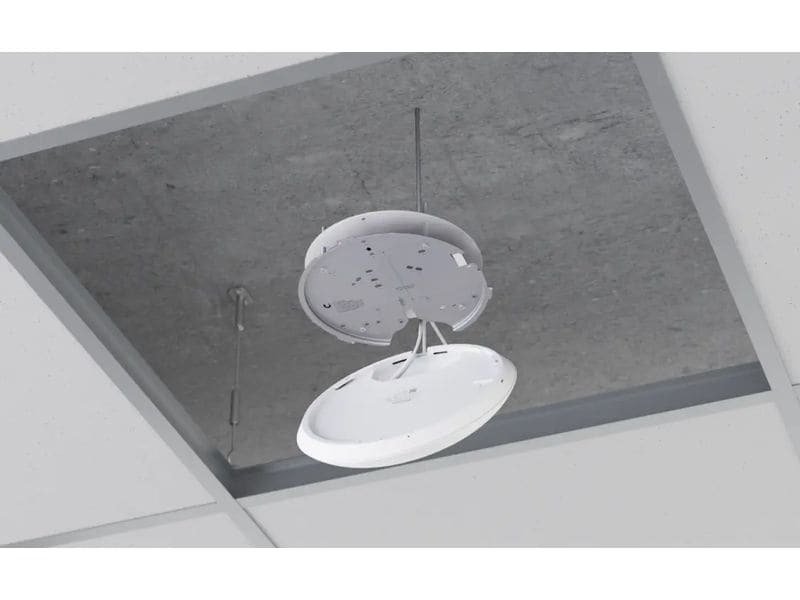 Ubiquiti Access Point U7-Pro UniFi U7 Pro – Hochleistungs-WiFi 7 AP mit 2.5 GbE, Tri-Band