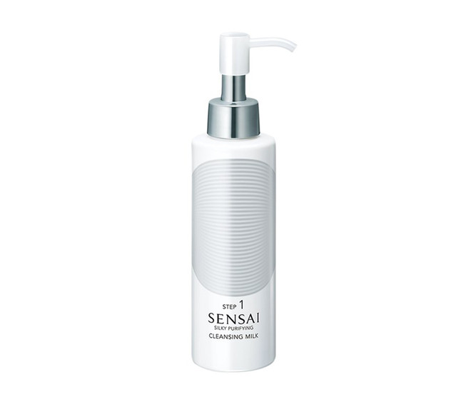 SENSAI Silky Purifying Cleansing Milk Step 1