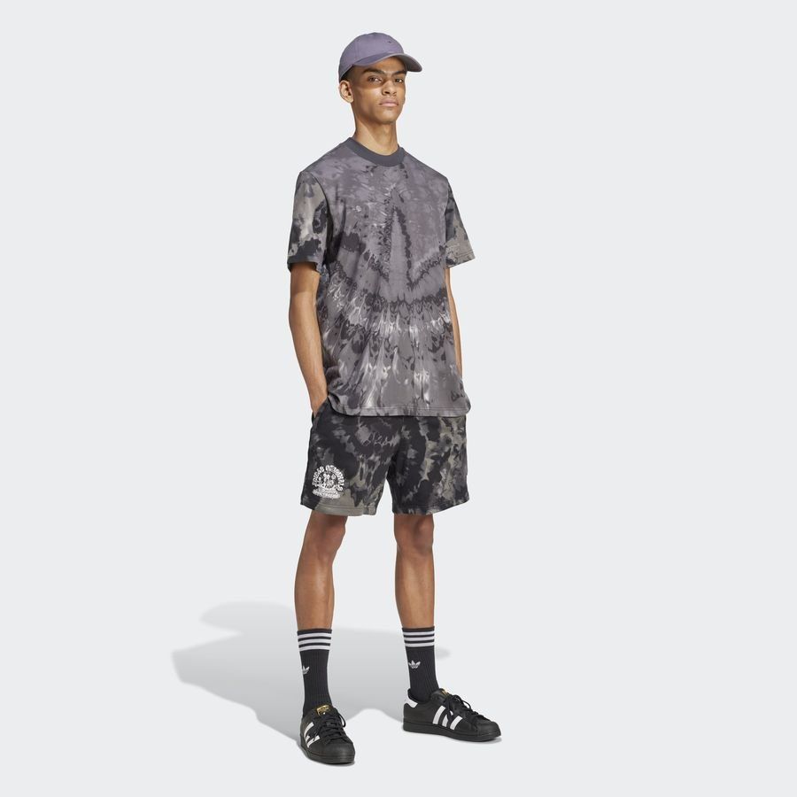 Adidas Original Short tie and dye