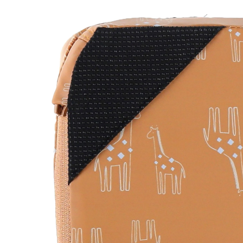 Réhausseur de chaise en toile déperlante imprimé girafes - Ocre