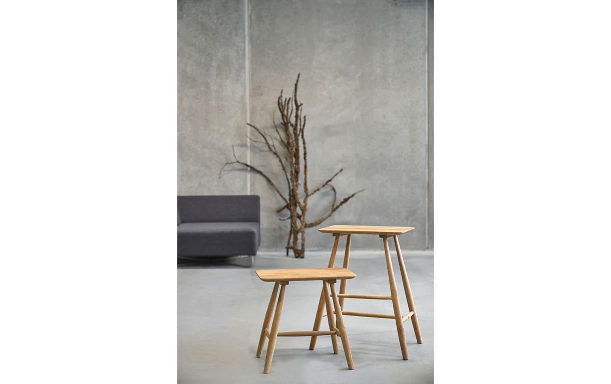 Hocker 46.5 x 28 cm, Nature<br>Hocker aus geöltem Eichenholz