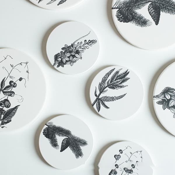 INF Coasters Dekkeunderlag Varmebestandige vannabsorberende pads med Coaster Holder leaves