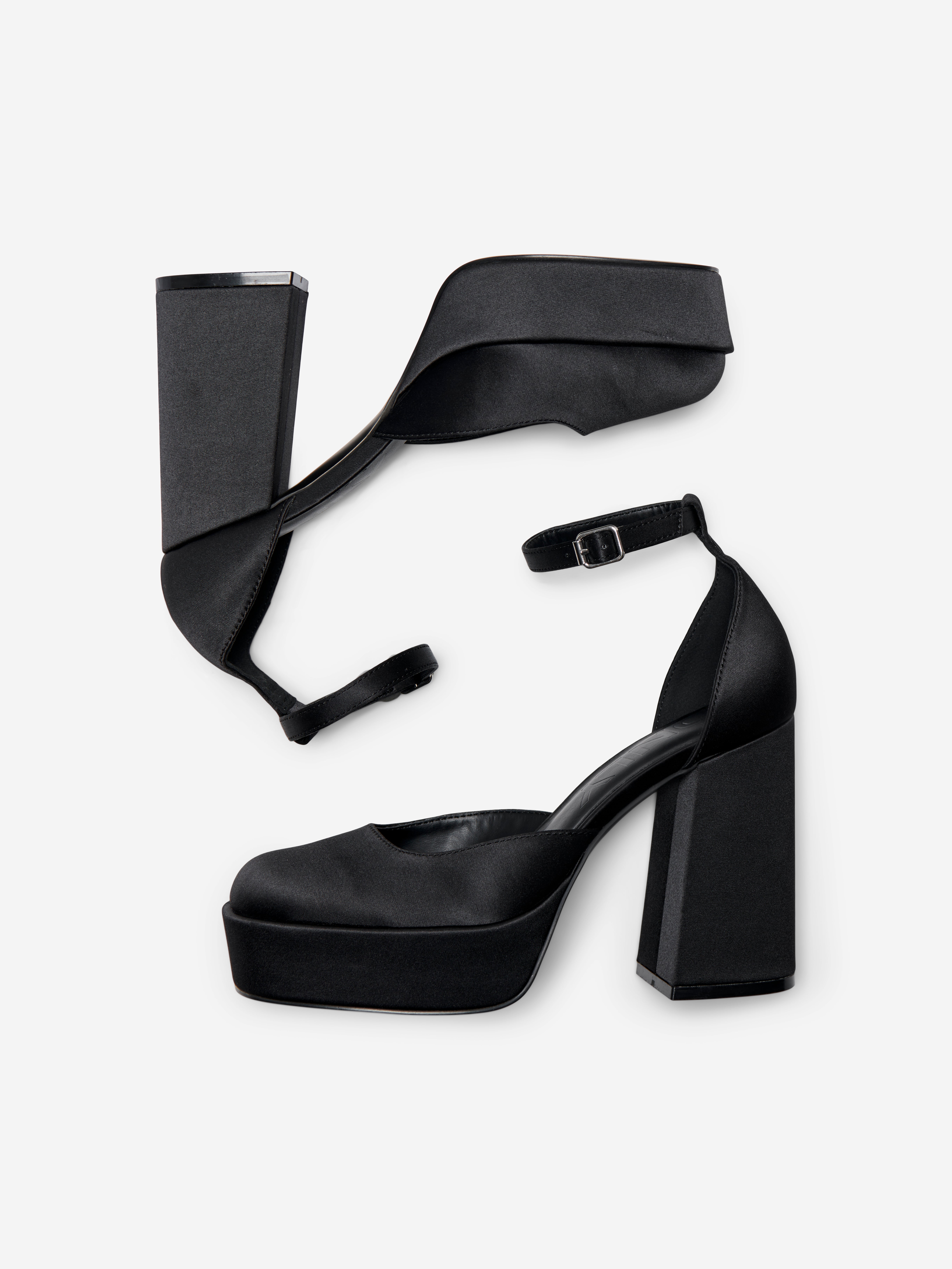 ONLPALI-2 Pumps Black